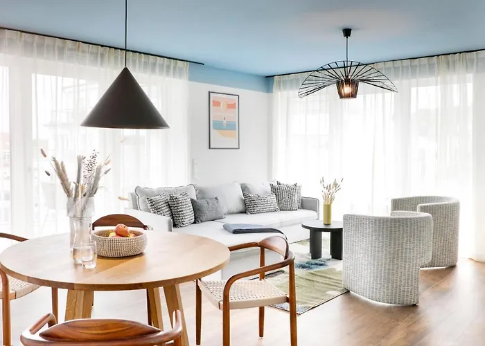 Seehuus Duhnen Aparthotel 4*